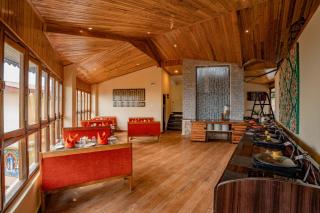 Summit Namnang Courtyard & Spa Near Mg Marg - 8