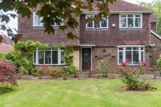 Sycamores - Fabulous family home with huge garden - 8