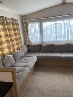 Superb 6 Berth Caravan At St Osyth Beach, Near Clacton-On-Sea Ref 28008Mc - 9