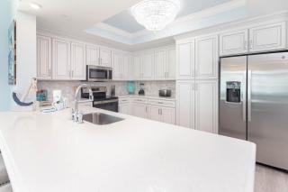 Four-Bedroom Apartment - Gulf Shores - 4