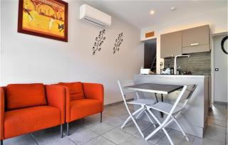 Lovely Home In Beaucaire With Wifi - Beaucaire - 8