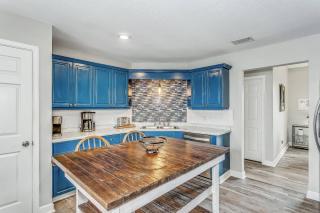 1941 Coral Island Rd - 8