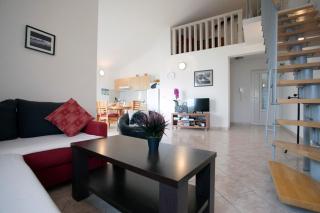 Penthouse Duplex Nina - Seaview 250m to Beach and Restaurants - Free Parking - Trogir and Ciovo - 15 minutes to airport - Trogir - 4