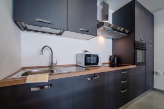 P&P Luxury Apartment - 1