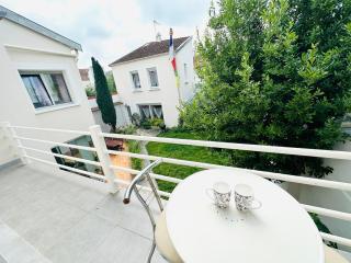 Reims Sherpa Guest House - Reims - 2