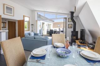 Howells Mere 90, Crows Nest - 4