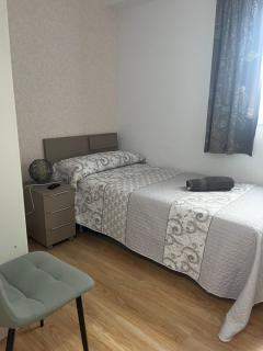 Bonito apartamento en Granada (zona palacio congresos y metro) - 1