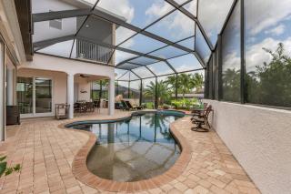 Game Room with Pool Table, Heated Pool, Gorgeous view & Gulf Access - Cape Coral Memories - Roelens - Cape Coral - 9