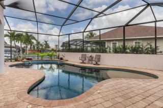 Game Room with Pool Table, Heated Pool, Gorgeous view & Gulf Access - Cape Coral Memories - Roelens - Cape Coral - 8