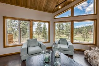 Basque in Nature - Truckee - 6