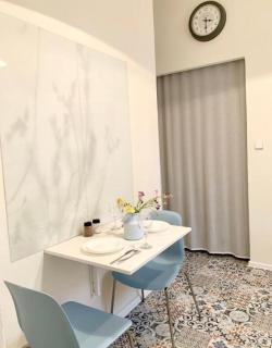 Gallys Apartment Lounge - Praga - 8
