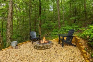 Happily Ever After cabin - Gatlinburg - 9