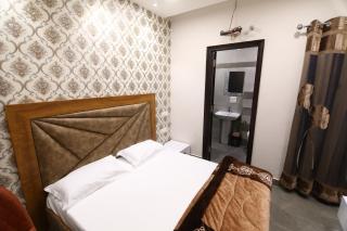 OVEL HOTEL (24 × 7) - 8