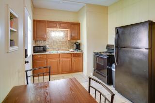 Lake Charles Vacation Rental with Private Patio! - Lake Charles - 2