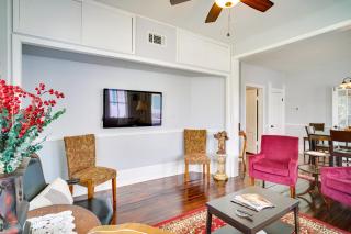 Lake Charles Vacation Rental - Walk to the Lake! - Lake Charles - 1