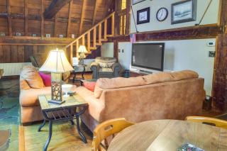 Resort Amenities Family-Friendly DuBois Cabin - 3