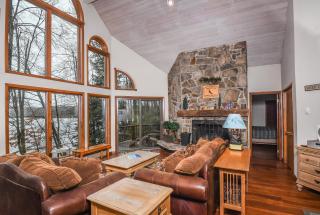 Eagles Landing - Oakland - 4