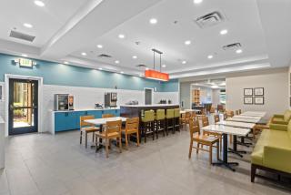 Country Inn & Suites By Radisson, Savannah Airport, GA - 6