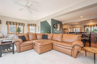Marsh Hill Villa - McHenry - 5