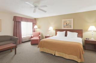 Holiday Inn Express Evansville - West by IHG - Evansville - 1
