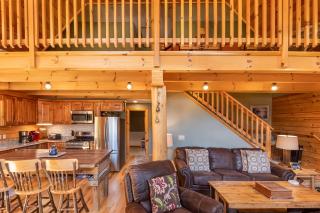 Log Me Inn - McHenry - 3