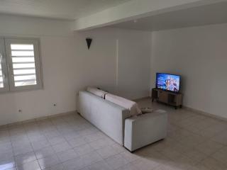 Appartement F3 ventilé - Le Robert - 4