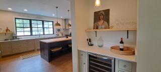 Bold Stump Cottage - Lakeside - 1