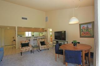 PS860 - Close to Pool - Alice Lodging - 6