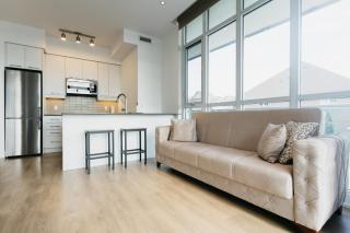 Cozy & Contemporary Suite - Easy Access to Everything - Richmond Hill - 5