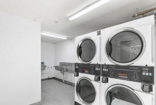 Studio Apartment in East Perth - 1