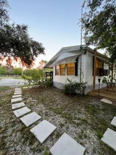 The Deer Retreat at Venus - 6