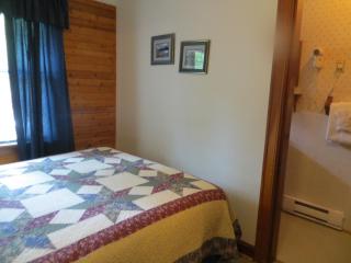 Crandell Mountain Lodge - Waterton Park - 9
