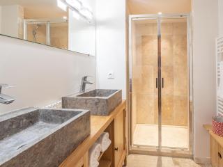 Appartement 3 pièces au centre de l'Alpe d'Huez avec WIFI - FR-1-645-44 - Huez - 2