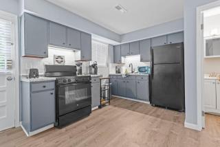 2 Bed Townhome Saint Charles - 8