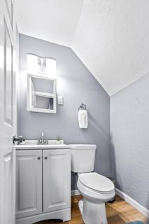 Spacious 2 Bedroom Townhome - 2