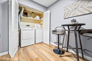 Spacious 2 Bedroom Townhome by StayLage - Earth City - 4
