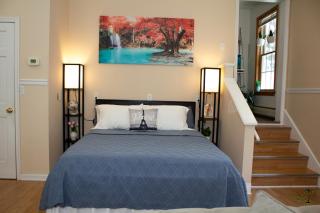 Sandy's Place - East Stroudsburg - 3