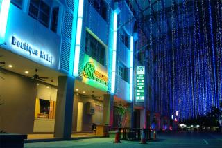Eight Days Boutique Hotel - Permas Jaya - Johor Bahru - 1