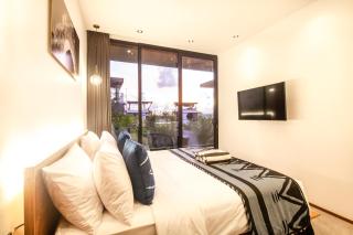 Stylish 4br Villa, 200m To Canggu's Beach Escape - Canggu - 2