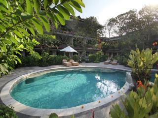 AlamKulkul Boutique Resort - Kuta - 3