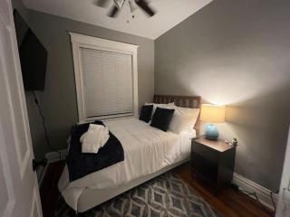 South City 2 Bedroom Apartment - 8