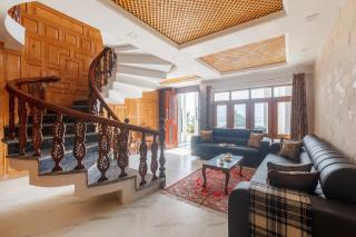 StayVista at Buhayra Lakefront - Srinagar - 4