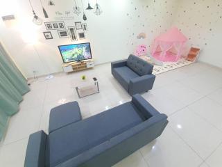 6243 Sbn Jaya # U Homestay - Seremban - 7