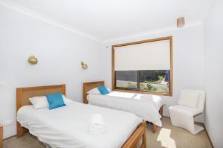 Collers Beachside Mollymook - 1