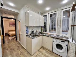 Unique Apartment in the Center of Tbilisi - Tbilisi - 1