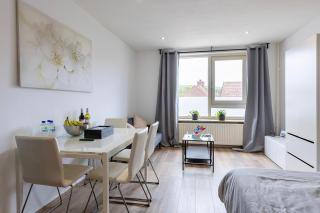 Sunny Studio - Only 5-Min Walk to Sea & Dunes - 5