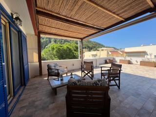 Reginas Apartments - Ixia - 6