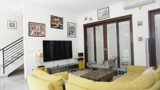 Villa 3-Bedroom with pool - 1