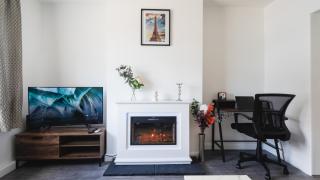 Comfy Spacious Home Near Preston City Centre - Sleeps 6 - Samlesbury - 9