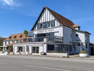Logis Auberge du Relais - Hôtel & Restaurant - Berenx - 1